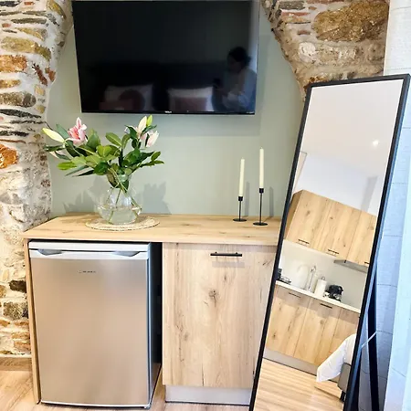 Lithos Syros Апартаменты Эрмуполис