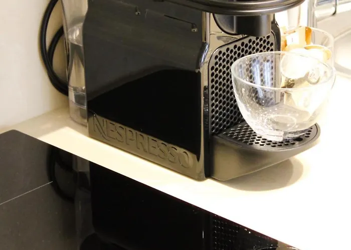 Daire Lithos Syros Ermoupoli