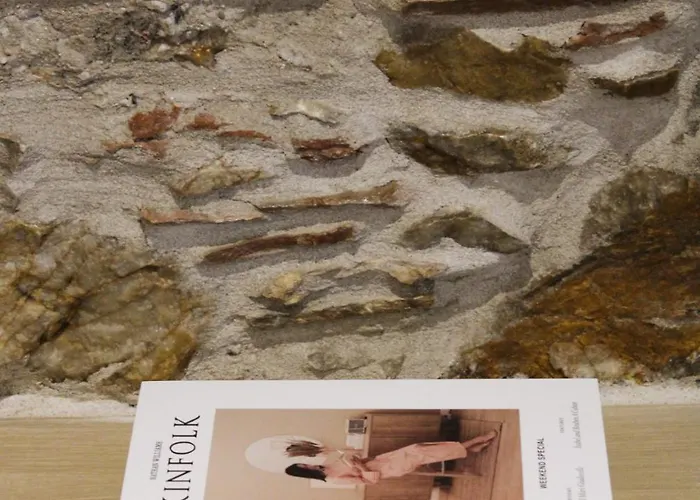 Lithos Syros Daire Ermoupoli